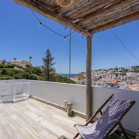 Sea View Apartamento *